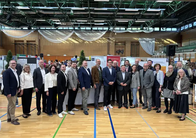 Gäste aus Politik und Wirtschaft in der Koralmhalle Deutschlandsberg