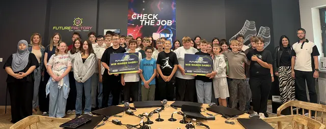 Schülerinnen der Musik-Mittelschule Großpetersdorf waren ebenfalls zu Gast. | Foto: WKB