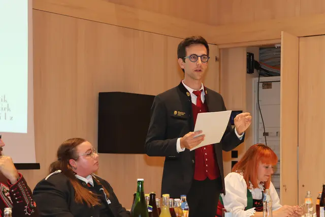 Landeskapellmeister Andreas Waldner vertrat den Tiroler Blasmusikverband