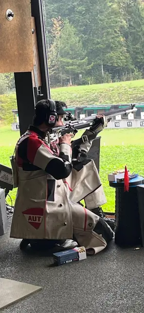 Andreas Thum (SG Fügenberg) konnte beim Finale des LAPUA Europacup 2026 auf die 300m Distanz im 3x20 Dreistellungskampf Silber erobern.  | Foto: Klaus Gstinig