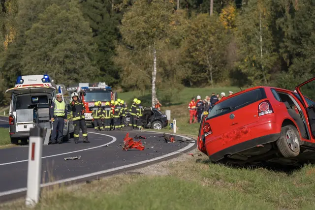 Die Freiwilligen Feuerwehren Vorderweißenbach und Amesschlag bei Leonfelden wurden zur Personenrettung alarmiert.  | Foto: TEAM FOTOKERSCHI / MARTIN SCHARINGER