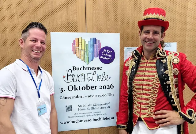 Patrick Kappel, Autor diverser wert-voller Kinderbücher, mit Alexander Schneller- Pickard | Foto: Sadiki-Peckary