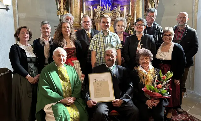 Stefan Traxler bei der Ehrung für 50 Jahre Mesner-Dienst | Foto: Pfarre Speisendorf