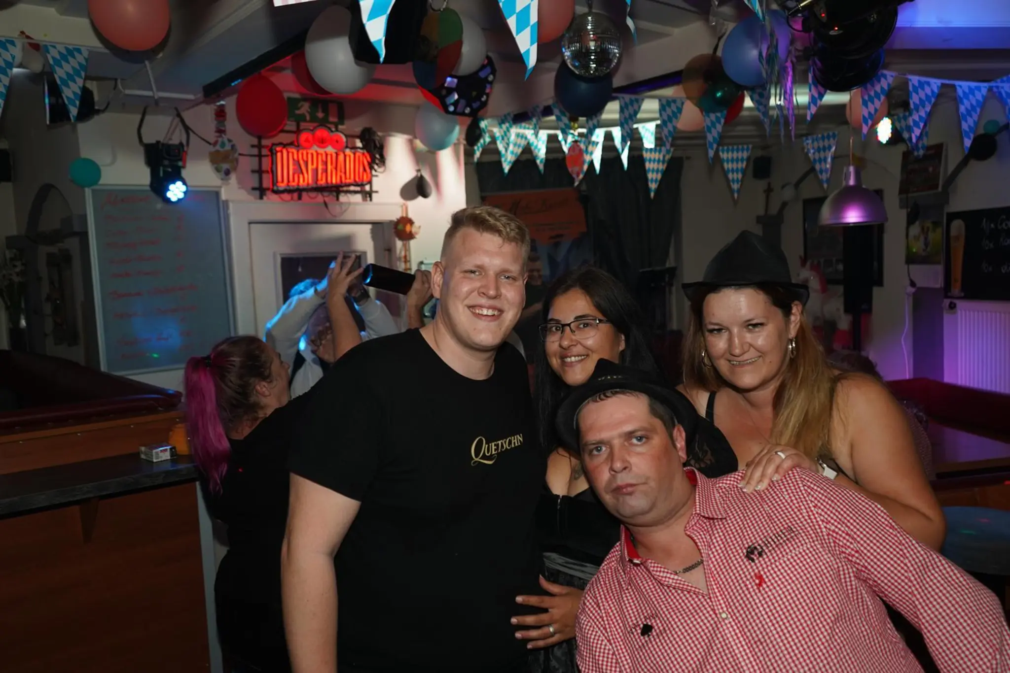 Fun in Steyr: Michi Kaiser created a great atmosphere at the Pik Ass party ...