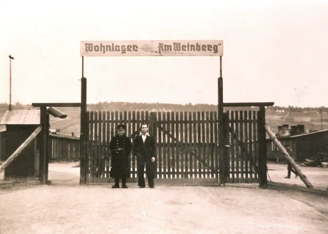 Die 'Winnetou-Wiese' in Leobersdorf: Ein Grundstück mit düsterer Geschichte, das nun für einen Gewerbepark genutzt werden soll. | Foto: Sammlung Strobl