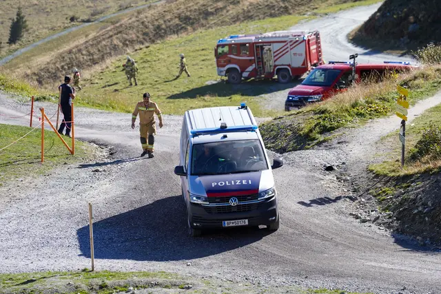 Einsatzkräfte trainierten den Ernstfall auf der Schlossalm in Bad Hofgastein. | Foto: Land Salzburg/Neumayr/Hölzl
