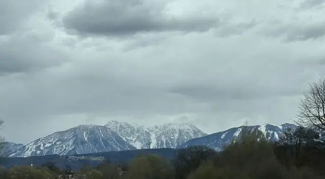Ab Donnerstag wird es in Kärnten kühler, die Schneefallgrenze sinke vorübergehend ab, ehe sich am Wochenende wieder ruhiges Herbstwetter durchsetzt. | Foto: MeinBezirk/Lea Kainz