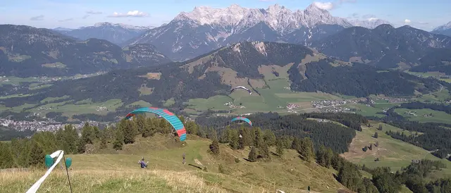 ......... und die "Speedy`s" rasen mit beeindruckender Geschwindigkeit Richtung Lauchsee | Foto: © DFC Fieberbrunn