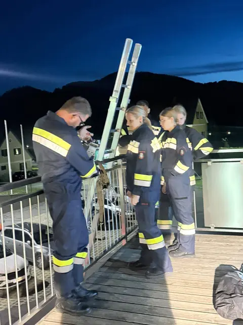 Für den Ernstfall gerüstet: Bei der Monatsübung wurden von der FF Leutschach wichtige Szenarien durchgespielt. | Foto: Waltl