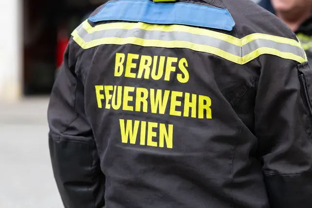 Eine große Rauchwolke sorgte am Sonntagnachmittag für Aufsehen im 10. Bezirk. (Symbolfoto) | Foto: Sade Jerabek/ MeinBezirk