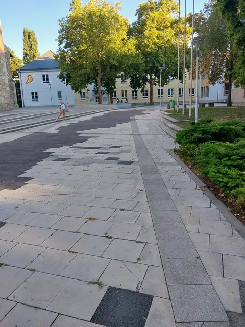 Punktuell wird immer wieder ausgebessert | Foto: Hoch