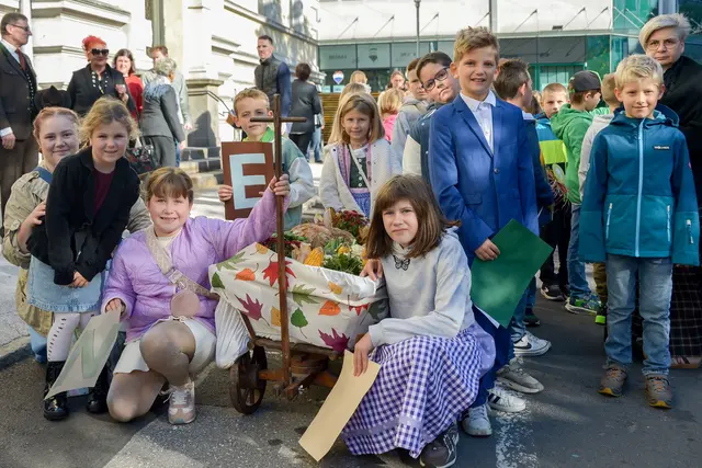Erntedank in Wolfsberg lockte zahlreiche Besucherinnen und Besucher an.  | Foto: Gerhard Pulsinger