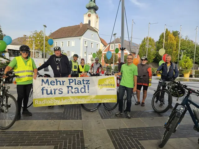 Die Radlobby Leonding machte mit einer gemeinsamen Ausfahrt einmal mehr auf Radfahrer im Straßenverkehr aufmerksam. | Foto: Radlobby Leonding