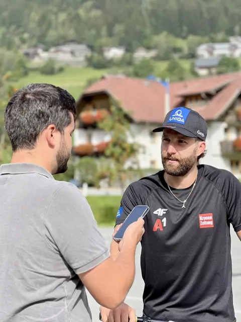 Redakteur Philip Karlbauer unterhielt sich vor der neuen Weltcup-Saison mit Marco Schwarz. | Foto: MeinBezirk.at