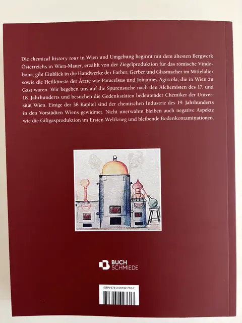 Im Buch beschreibt Autor Rudolf Werner Soukup die Schlüsselorte zur Chemiegeschichte Wiens in allen Details. | Foto: Mathias Kautzky/MeinBezirk