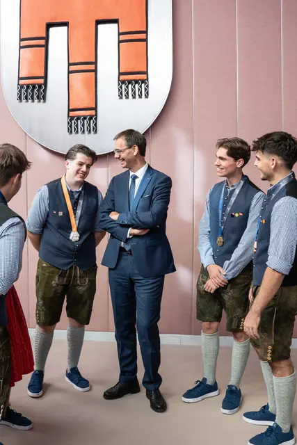 LH Wallner: „Vorarlbergs Lehrlinge überzeugen auf der Weltbühne“
 | Foto:  Land Vorarlberg/A.Serra 