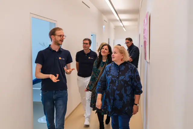 Vor fünf Jahren wurde das PVE Sonnwendviertel in Favoriten eröffnet.  | Foto: BMASGPK/Habermann