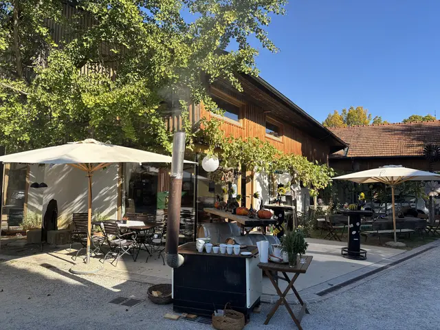 Ein herbstlicher Weinhof