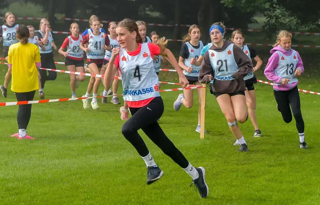 Auf dem Gelände der LFS St. Andrä lieferten sich kürzlich Schülerinnen und Schüler spannende Rennen. Die Siegerteams sicherten sich dabei die direkte Qualifikation für die Landesentscheidung. | Foto: Gerhard Pulsinger