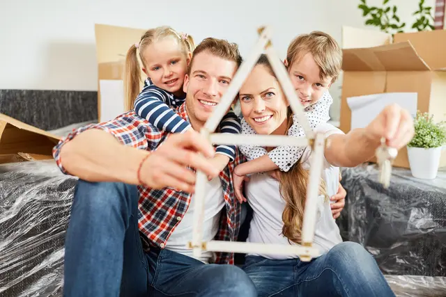 Finden Sie Ihren Experten für Ihr Wohnprojekt. | Foto: stock.adobe.com/Robert Kneschke