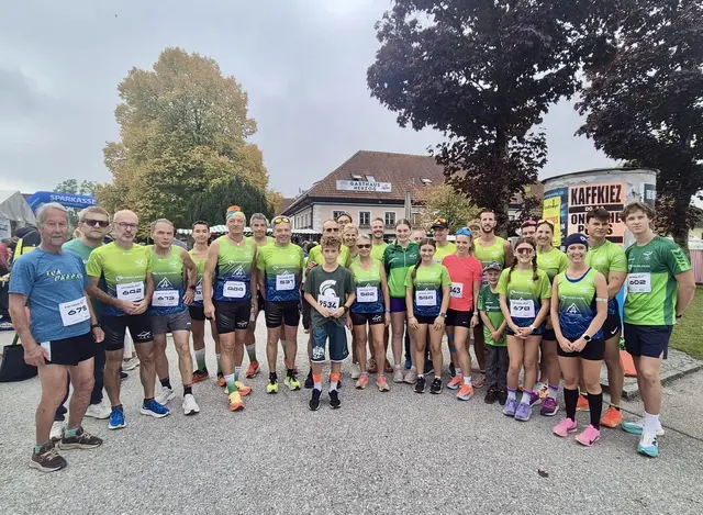 30 Läuferinnen und Läufer von der U8 bis zur M80 gingen beim Kirtagslauf in Adlwang für den LAC Molln an den Start. | Foto: LAC Molln