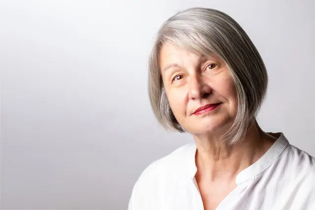 Barbara Klein war unter anderem Ensemblemitglied am Wiener Volkstheater sowie Mitbegründerin feministischer Theater- und Kabarettprojekte. In ihrem Buch " Soweit alles in Ordnung" widmet sie sich der bewegenden Geschichte Ihrer Familie. | Foto: Bettina Frenzel