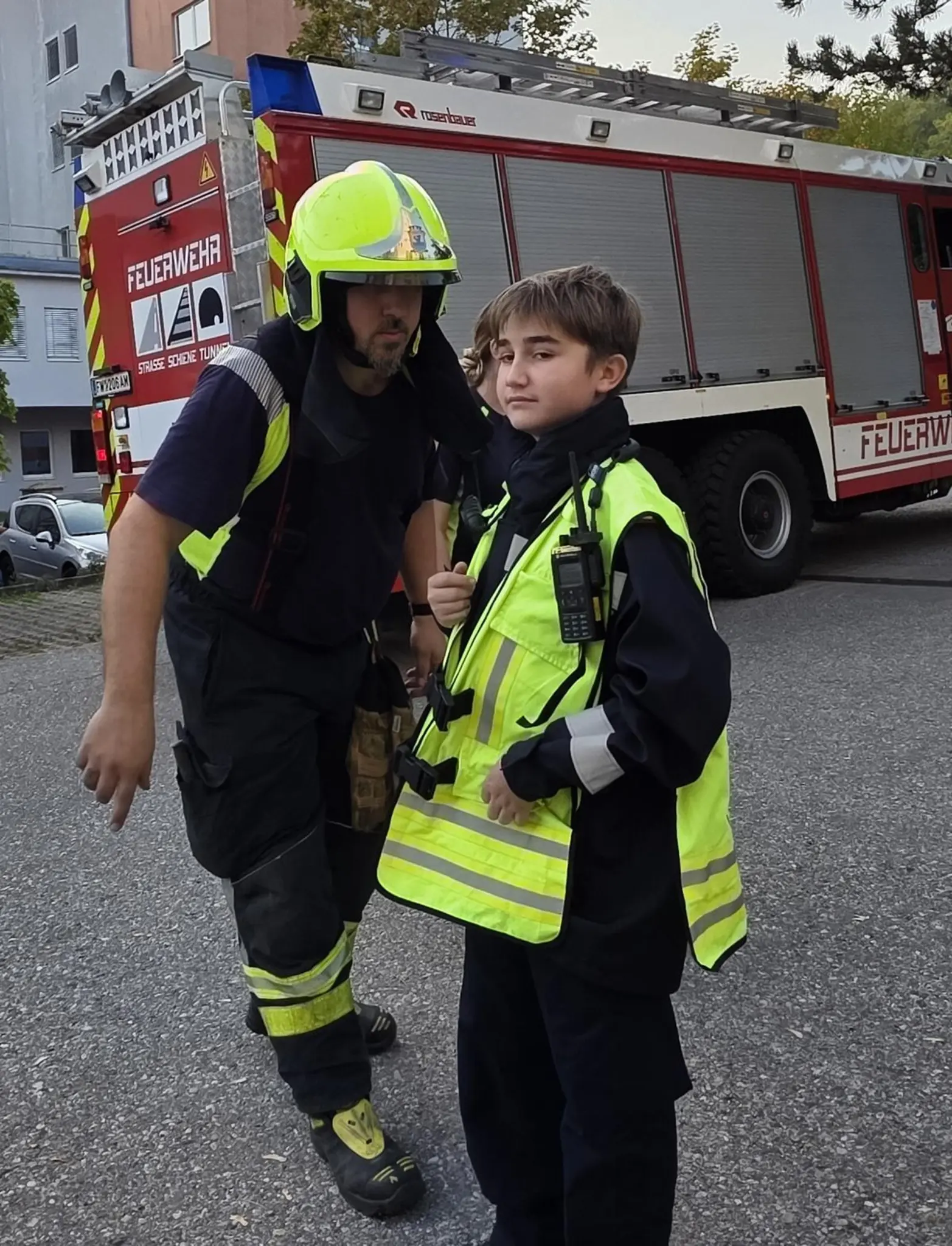 Jungfeuerwehr-Mann Christian: Amstettner leitete Hochhaus-Einsatzszenario ...
