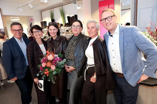 Von links: Hans Moser, Renate Ozlberger, Manuela Edtmayr, Maria Pichler, Monika Rizy und Tobias Luger. | Foto: Andreas Maringer