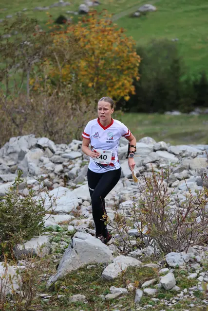In der stark besetzten Klasse D20 lief Emily Adenstedt  mit einer herausragenden Leistung auf den 5. Platz. | Foto: JEC 2026/Matthias Merkli