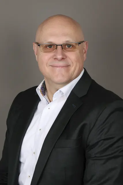Harald Nagl, Geschäftsstellenleiter des Arbeitsmarktservice Wiener Neustadt. | Foto: Foto Schneider Gmbh
