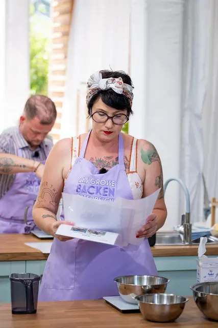 Von der späten Backbegeisterung auf die große TV-Bühne: Heike Reinfeld aus Deutschkreutz ist ab 27. Oktober bei „Das große Backen“ auf Puls 4 dabei. | Foto: PULS 4/Joerg Klickermann