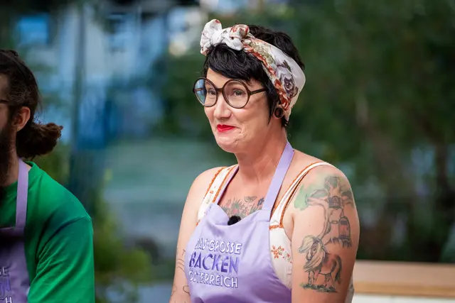 Heike Reinfeld aus Deutschkreutz stellt sich der Herausforderung bei „Das große Backen“. | Foto: PULS 4/Joerg Klickermann