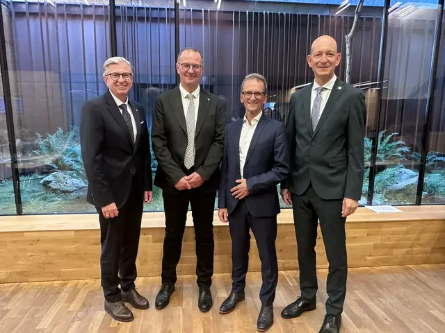 Franz Heilmann (2. v. li.) ist neuer Vorsteher des Bezirksgerichts Steyr.  | Foto: Christina Forstner/LG Steyr
