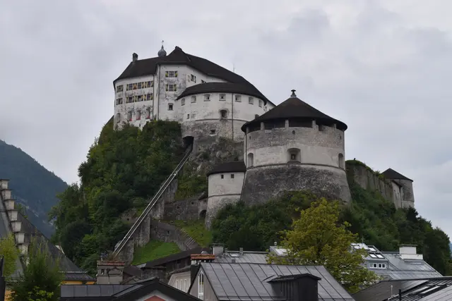 Die Festung rittert mit acht weiteren Orten in Österreich um den Sieg.  | Foto: Barbara Fluckinger