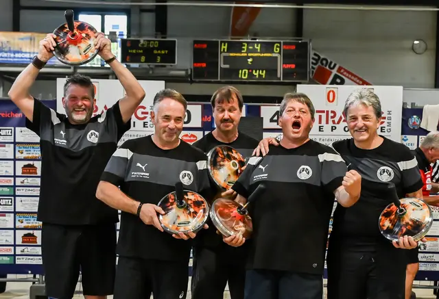 Das Legendenteam mit: Horst Stranig, Andreas Spendier, Johann Reischenböck, Günther und Siegfried Stranig (von links)
 | Foto: Herbert Pendl
