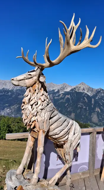 ...KONRAD der HIRSCH, am Hirschenkogel.