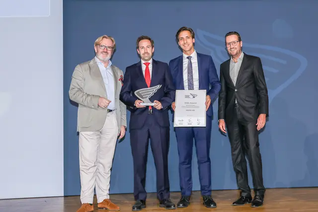 Thomas Bründl, IV-Präsident OÖ, Alexander Moser-Parapatits, Vorstand für Strategie und Innovation der AMAG Austria Metall AG, Christoph Gabriel, Bereichsleiter Investor Relations und Konzernsprecher der AMAG, und Peter Draxler, PwC-Partner. | Foto: Günther Peroutka