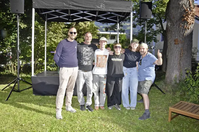 Leiter des Park In, Markus Neufeind, mit seinem engagierten Team ist für die Jugendlichen immer da. | Foto: Park In/Stadtamt Hall