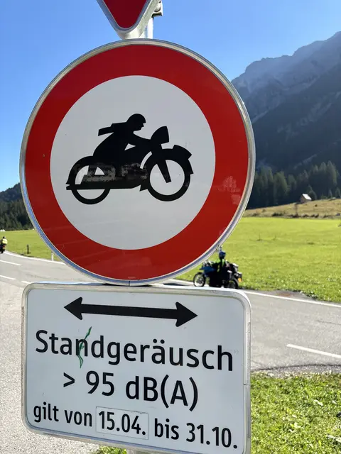 Seit Einführung der "95db-Verordnung" ist es auf den Straßen ruhiger geworden. | Foto: MeinBezirk/Günther Reichel