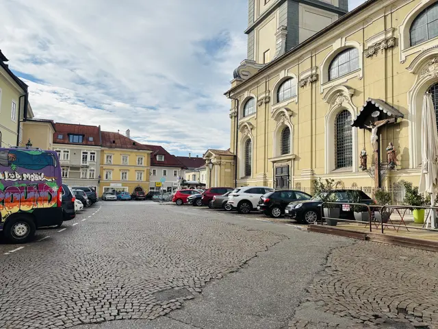 Sämtliche Parkplätze am Pfarrplatz kommen weg | Foto: Michaela Auer