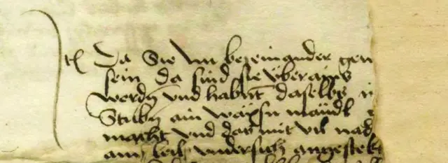 Ausschnitt aus der Urgricht 1493, unter Folter erstelltes Einvernahmeprotokoll, sog. "Hexenfaszikel": "da sind sie überains worden […]", Kärntner Landesarchiv, Klagenfurt. | Foto: Geschichtsverein-Sammelarchiv