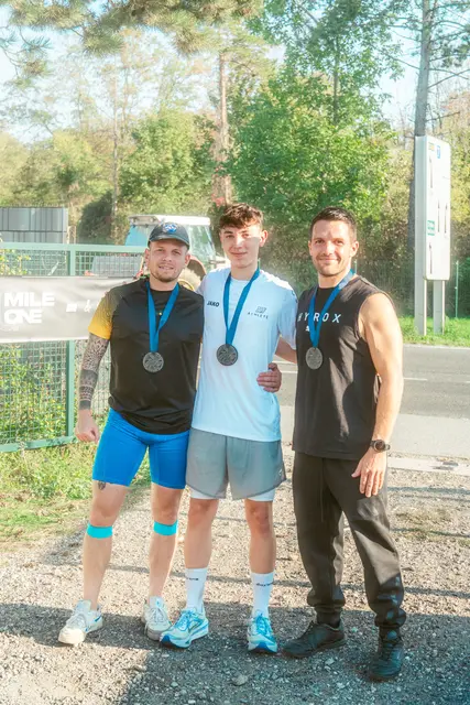 Die drei Gewinner - der erste Platz ging an Armin (Mitte) | Foto: MileOne
