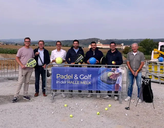 Matthias Dallinger (Halle Melk), Baudirektor der Stadt Melk Robert Scherer, Stadtrat Mario Sattler, Andreas Munk (Halle Melk), Jakob Langer (Halle Melk), Bürgermeister der Stadt Melk Patrick Strobl und Vizebürgermeister der Stadt Melk Wolfgang Kaufmann | Foto: Andreas Wimmer Stadtgemeinde Melk