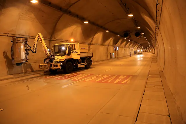 Im Gleinalmtunnel finden neben der routinemäßigen Wäsche Anfang November gezielte Reparaturarbeiten statt. (Symbolbild) | Foto: pexels / Fatih Yurtman