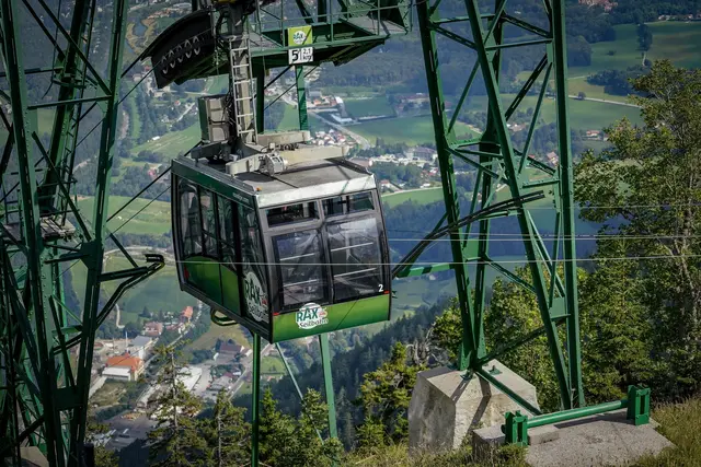 Die Rax-Seilbahn ist bei 9 Plätze - 9 Schätze im Finale. | Foto: Roman Zach-Kiesling