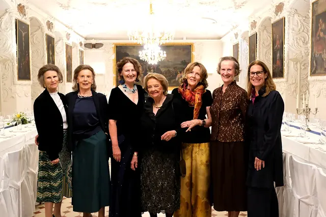 Die SOS-Gemeinschaft lud wieder ins Refektorium des Priesterseminars: Gerda Harnoncourt, Erika Herzberg, Katharina Frizberg, Elisabeth Holzer, Michaela Greimer, Friederike Weitzer, Deirdre List | Foto: MeinBezirk/Antonia Unterholzer