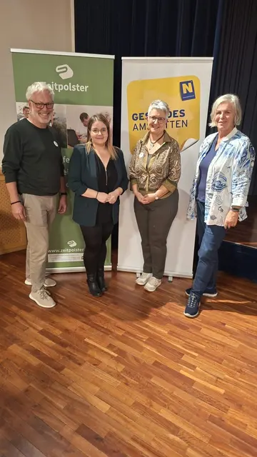 Franz Gugerell, Silvia Übelbacher (Gemeinderätin Stadt Amstetten, Projektleitung Gesunde Gemeinde), Elisabeth Stückler und Shurga Schrammel | Foto: Zeitpolster Amstetten