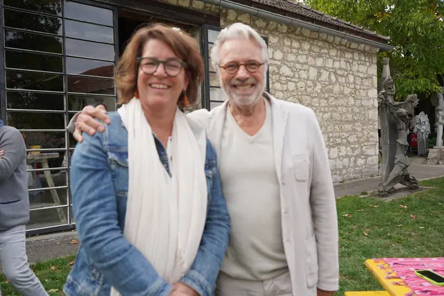 Astrid Lefenda begrüßt Adi Hirschal | Foto: Andrea Glatzer
