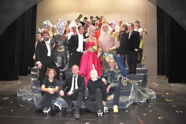 Arielle-Team der Bühne Baden nach der erfolgreichen Premiere. | Foto: Mirjam Preineder