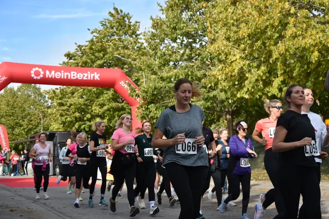 Die Veranstaltung stand ganz im Zeichen der Krebshilfe Burgenland und zugunsten der Pink Ribbon-Aktion zur Brustkrebs-Früherkennung. 